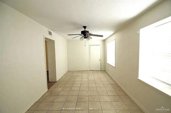 Building Photo - 2709 Fir Ave