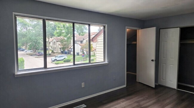 Building Photo - 2530 Cottonwood Ct