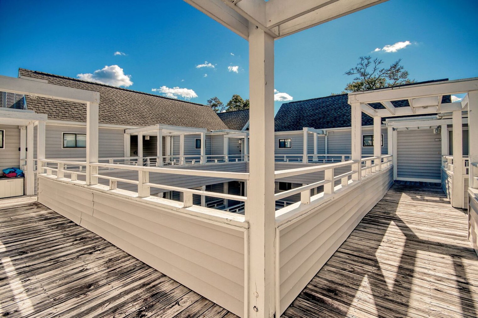 Building Photo - 351 Lake Arrowhead Rd