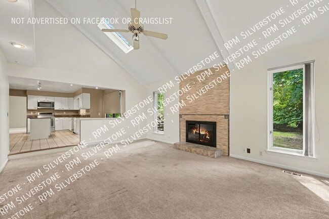 Building Photo - 2945 Cedar Ridge Dr