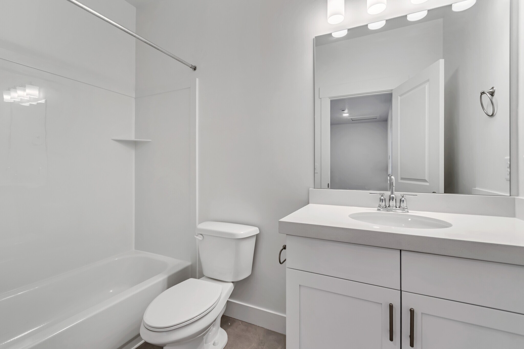 Building Photo - 1593 N 1870 E