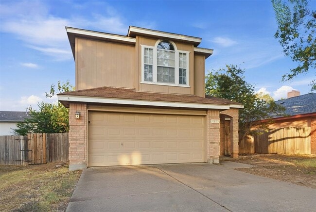 Building Photo - 1811 Southwestern Trail