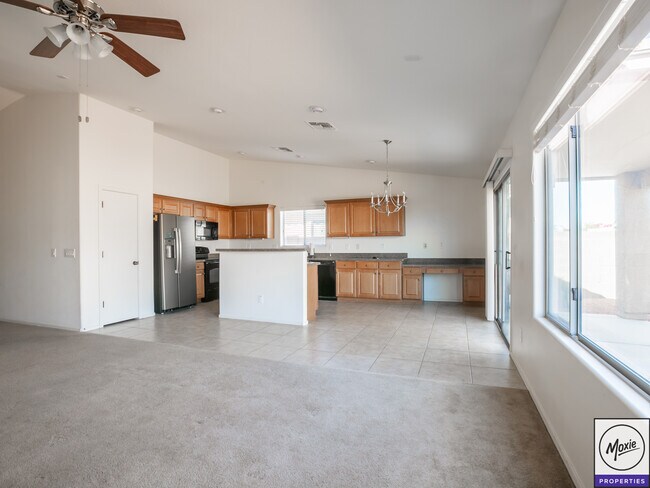Building Photo - 25550 W Beth Dr