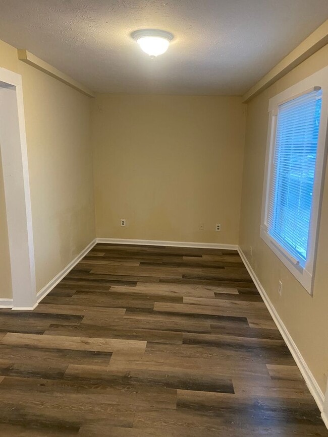 Building Photo - **ON HOLD**3 Bedroom / 2.5 Bathroom Home for Rent in East Columbus, GA***