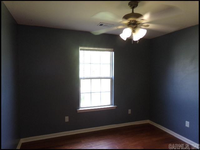Building Photo - 2820 Falcon Ct