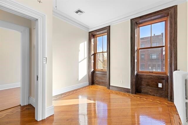 Building Photo - 910 Hudson St