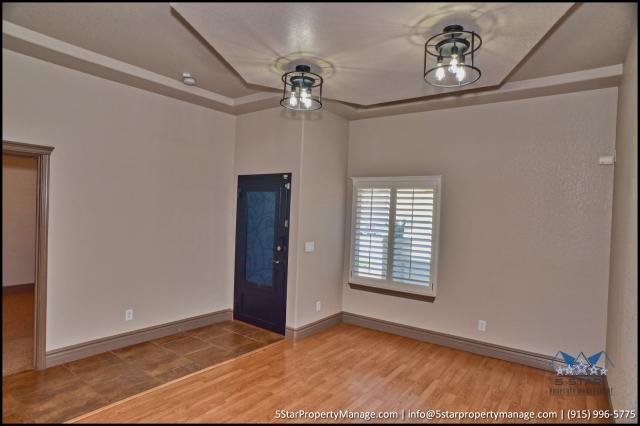 Building Photo - 3 bedroom in El Paso TX 79938