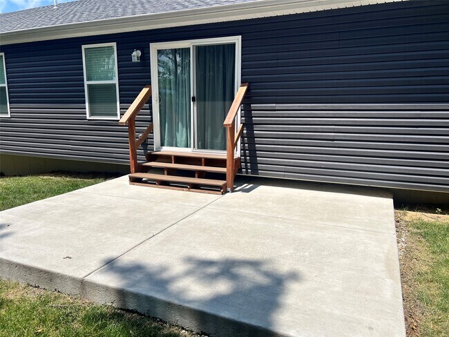 Building Photo - 5538 Autumn Trace Pkwy