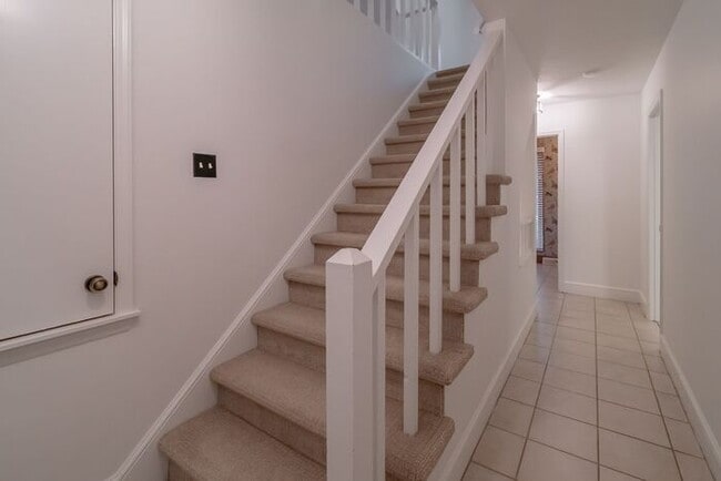 Building Photo - Spacious 4-Bedroom Mint Hill Retreat with Fireplace, 2-Car Garage & 3,600+ Sq Ft