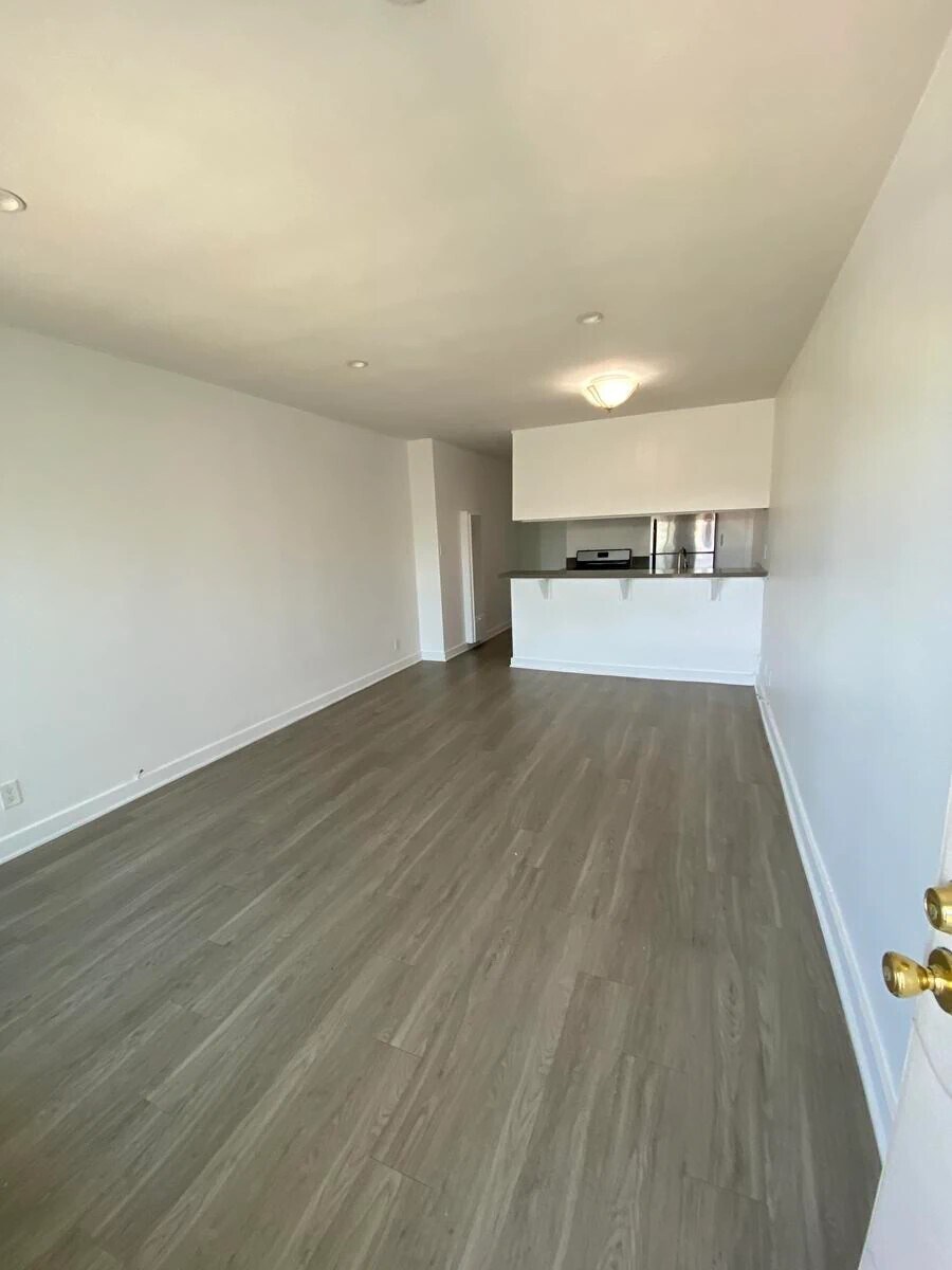 Building Photo - 5307 Sepulveda Blvd