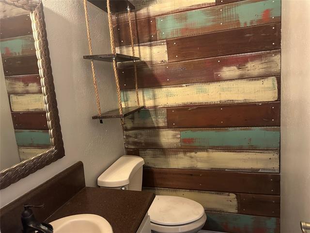 Building Photo - 3919 Cole Ave