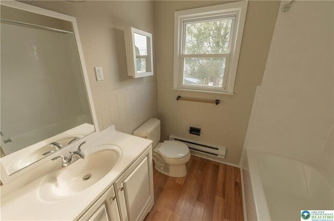 Building Photo - 1424 Grace St