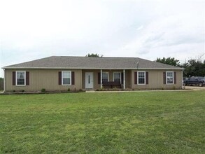 Building Photo - 7808 Dry Bean Trail