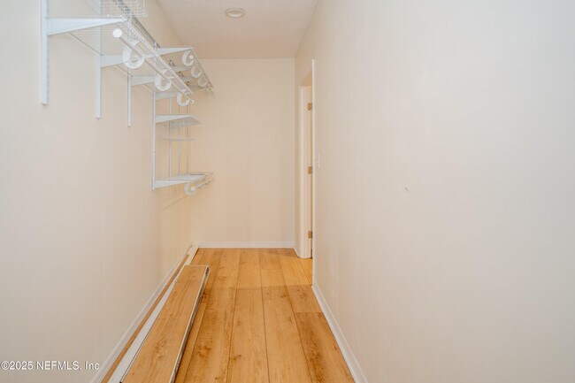 Building Photo - 3098 Pacetti Rd