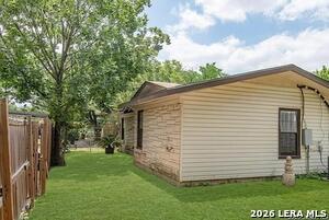 Building Photo - 351 Altgelt Ave