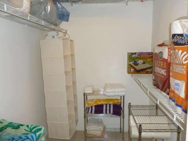 Building Photo - 7 SE Turtle Creek Dr