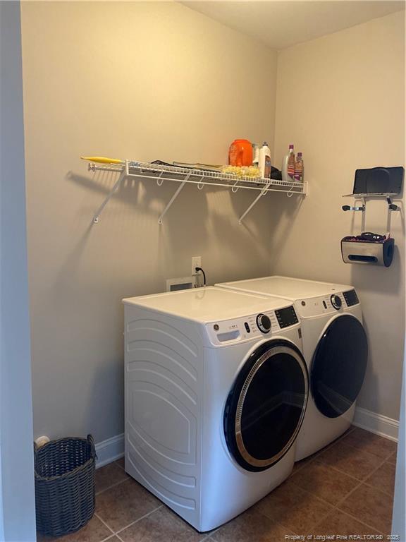 Building Photo - 28 Hawk Ridge Dr