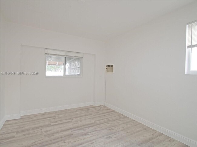 Building Photo - 5510 Johnson St