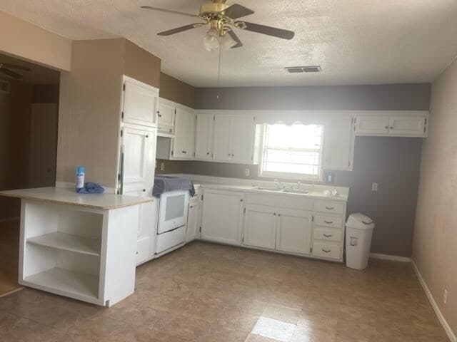 Building Photo - 2601 N Stockton Ave