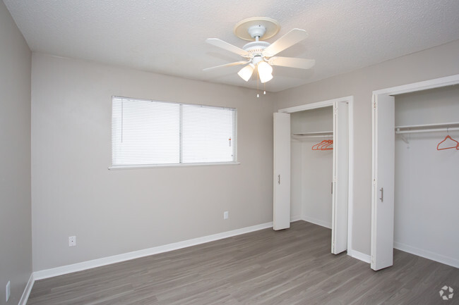 2 Bd, 1 Ba 850 SF - North 40