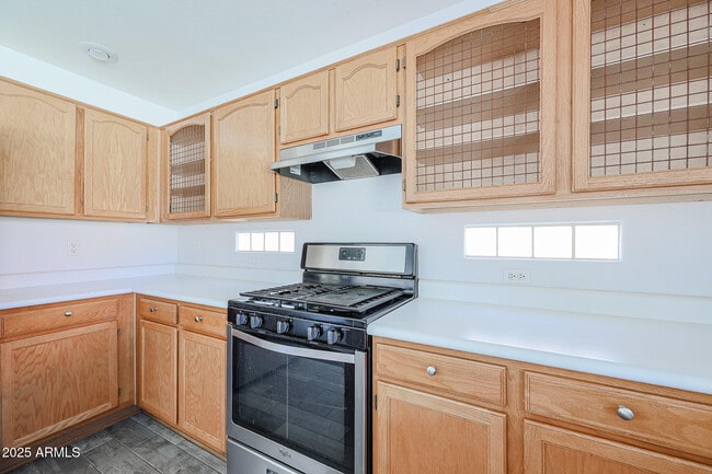 Building Photo - 4432 E Anderson Dr