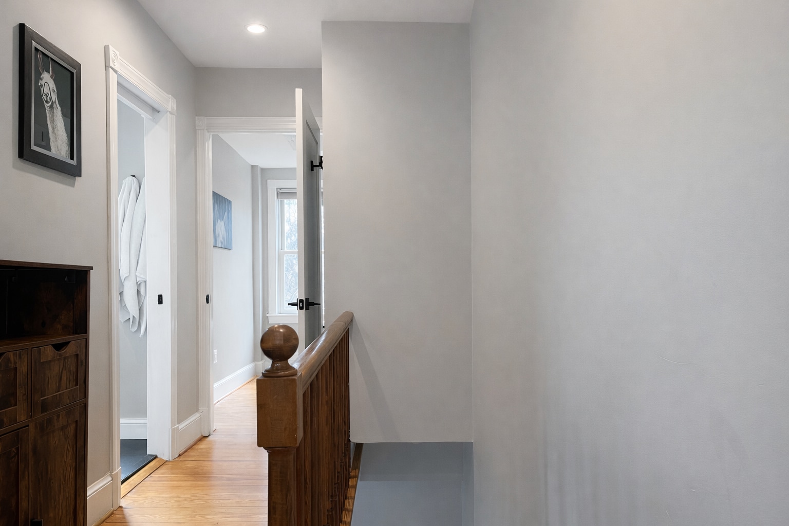 Building Photo - 1215 C St SE