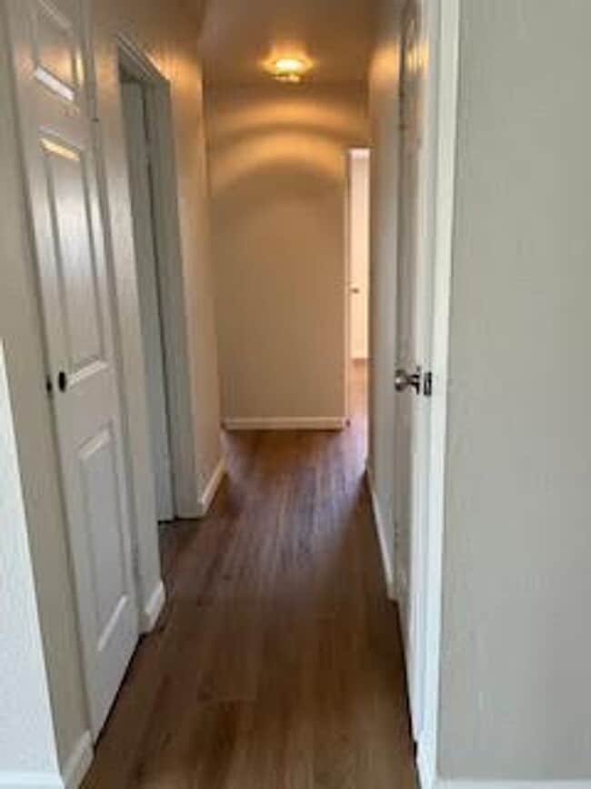 Building Photo - Excellent 3 bed 2 Bath Home