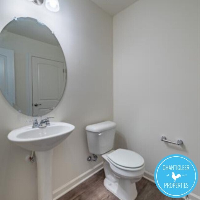 Building Photo - 1216 Haybrook Ln