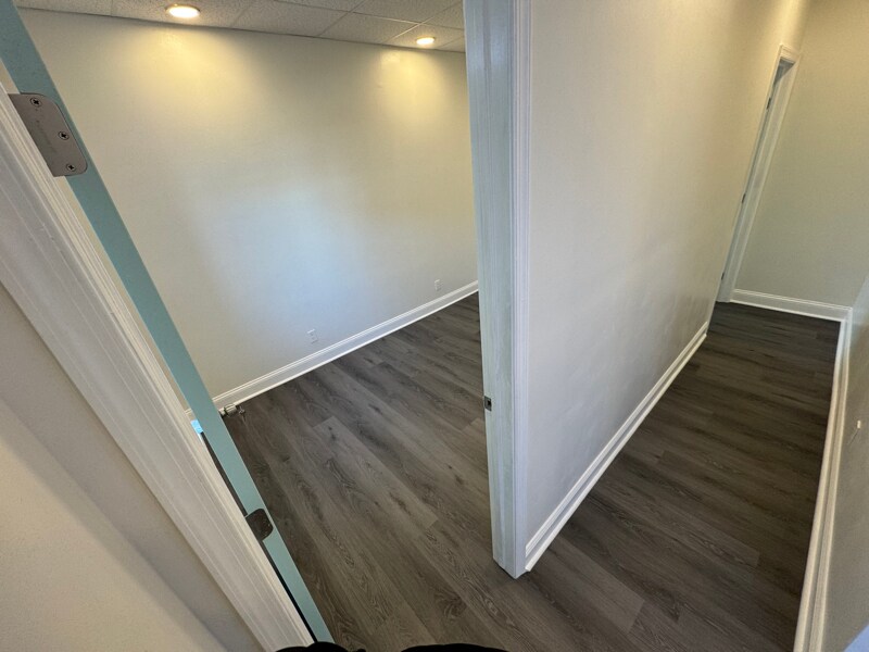 Building Photo - 1527 Tasker St