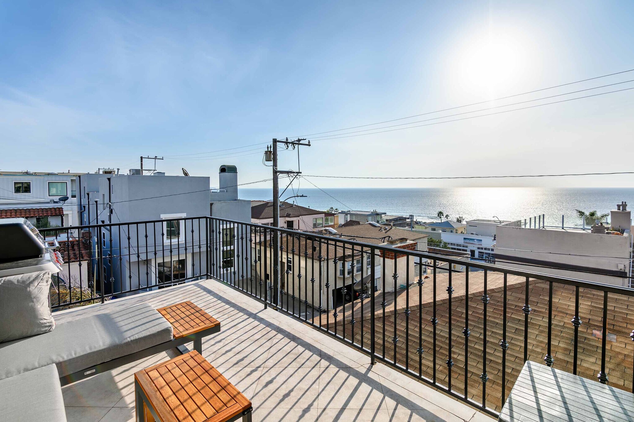 Building Photo - 319 33rd St