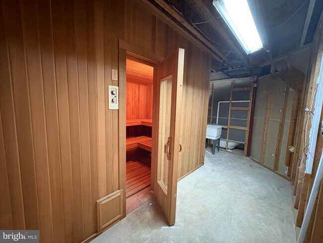 Building Photo - 1151 Fieldview Dr