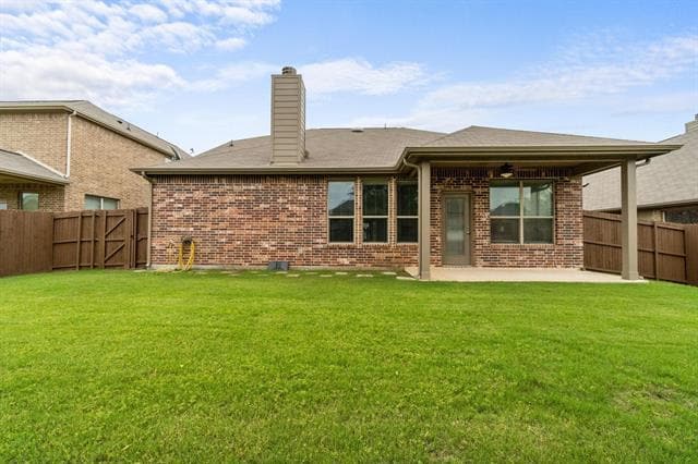 Building Photo - 1705 Medina Ln