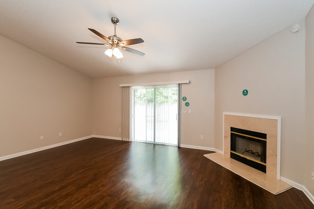Building Photo - 14036 Crestwick Dr W