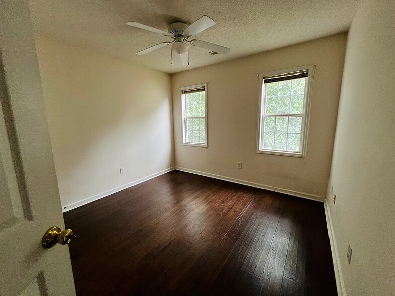 Building Photo - 2541 Beech Gap Ct