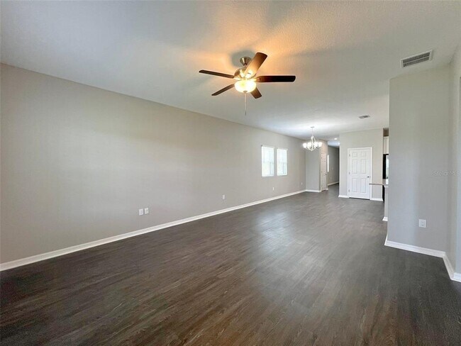 Building Photo - 3460 Cup Dr
