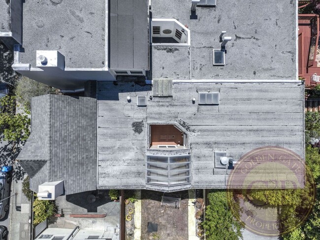 Building Photo - Lone Mountain - 3 BR, 2 BA House 2,185 Sq....