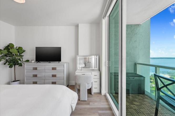 Master Suite Access to Patio - 244 Biscayne Blvd