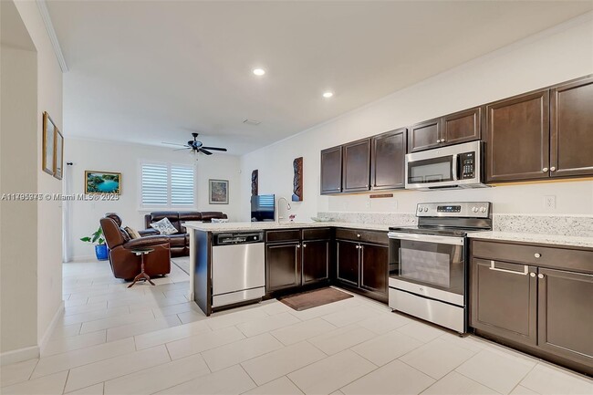 Building Photo - 15073 SW 119th Ln