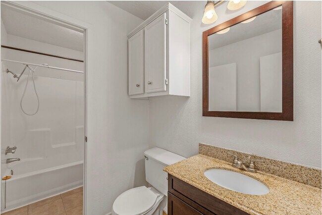 Building Photo - 3401 Timberline Ct