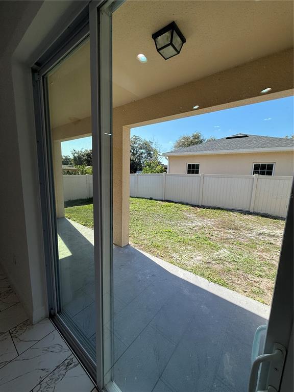 Building Photo - 2314 Apache Ave