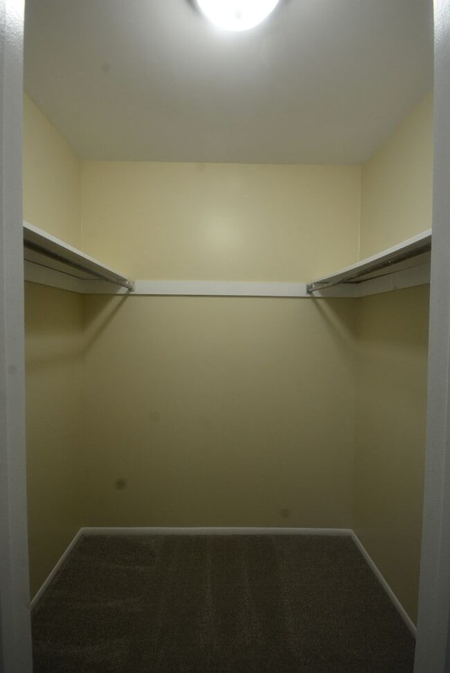 Building Photo - Recently Updated 3 Bedroom 1 Bath in Newar...