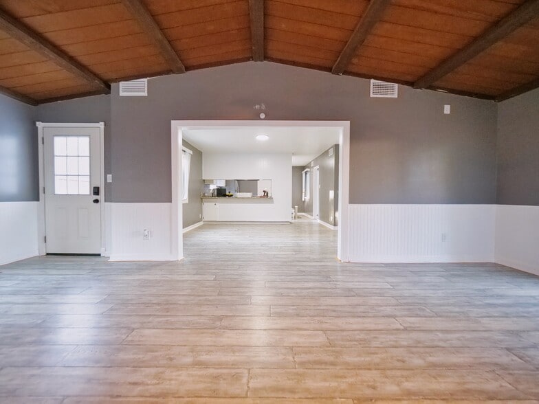 Building Photo - 2537 Warrego Way