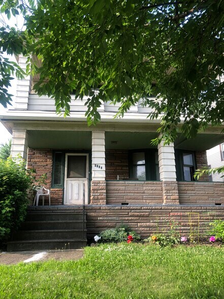 Nice and Quiet Neighborhood - 4502 McGregor Ave