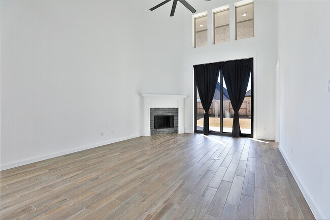 Building Photo - 4222 Ana Ridge Ln