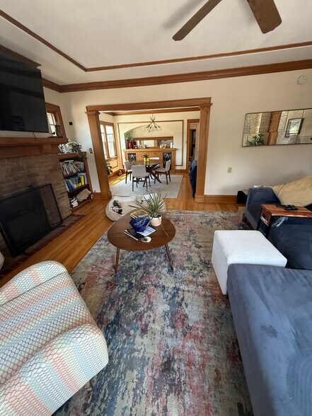 Building Photo - 2103 N 55th St