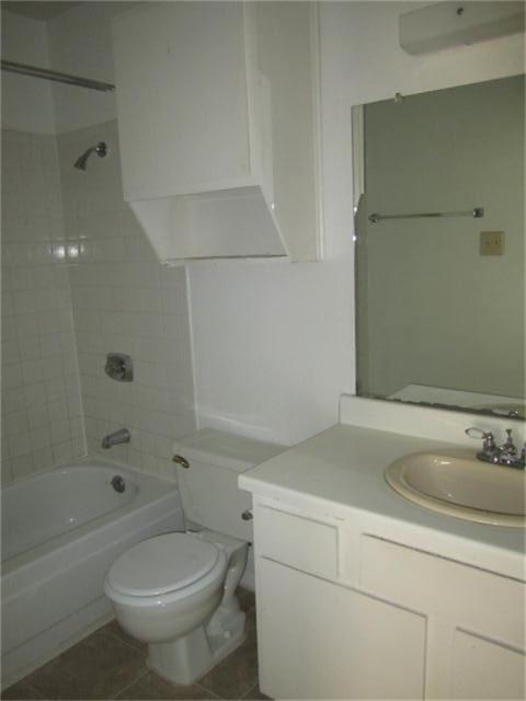 Building Photo - 13480 S Thorntree Dr