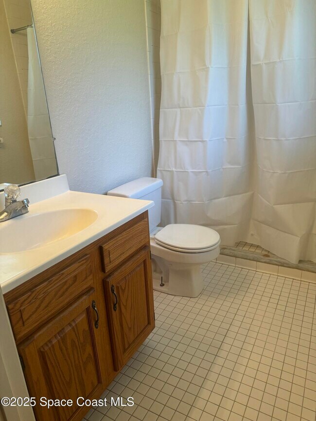 Building Photo - 5527 Wendy Lee Dr