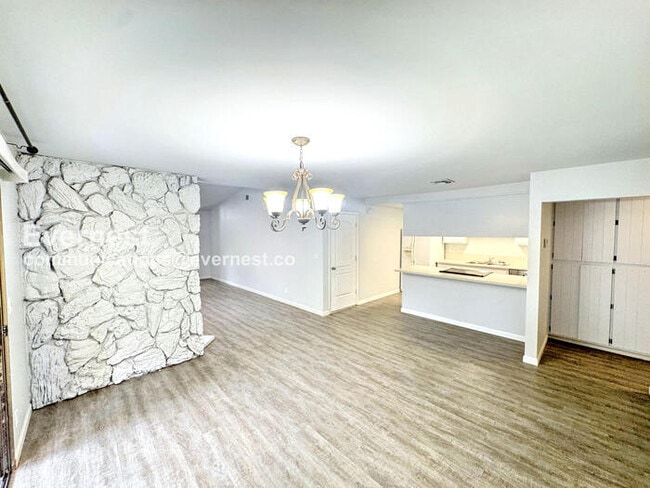 Building Photo - 6812 Folsom Oaks Ct