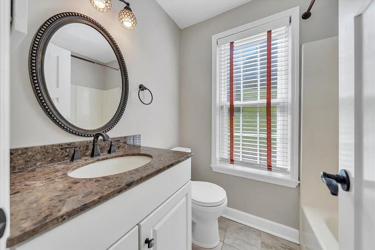 Building Photo - 2973 Winterberry Dr