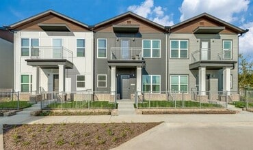 Building Photo - 5008 Soaring St